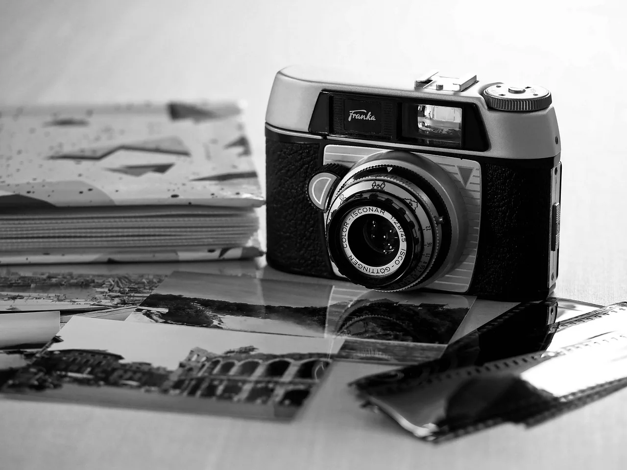 photography, camera, wallpaper hd, free wallpaper, cool backgrounds, pictures, 4k wallpaper, free background, windows wallpaper, 4k wallpaper 1920x1080, photos, beautiful wallpaper, desktop backgrounds, full hd wallpaper, wallpaper 4k, analog, historical, mac wallpaper, laptop wallpaper, photo album, hd wallpaper, wallpaper. Where must a photo booth business register in Ontario and BC?